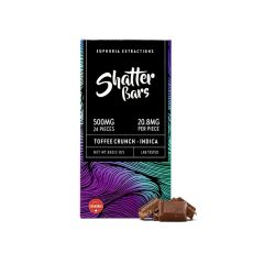 Front view of Euphoria Extraction Shatter Bar in 500mg concentration - Toffee Crunch Chocolate flavour Indica strain with pieces of chocolate in the front